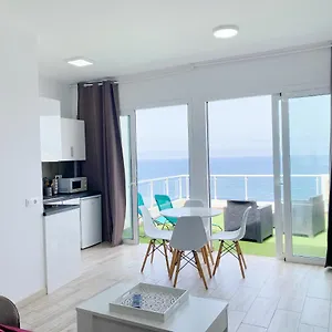 the-cliff-house-gran-canaria-with-sea-views-sardina.in-canary-islands.com/